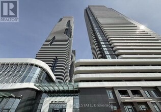 Building Photo - 225 Commerce St