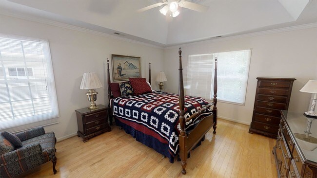 Building Photo - 5155 Old Plantation Cir
