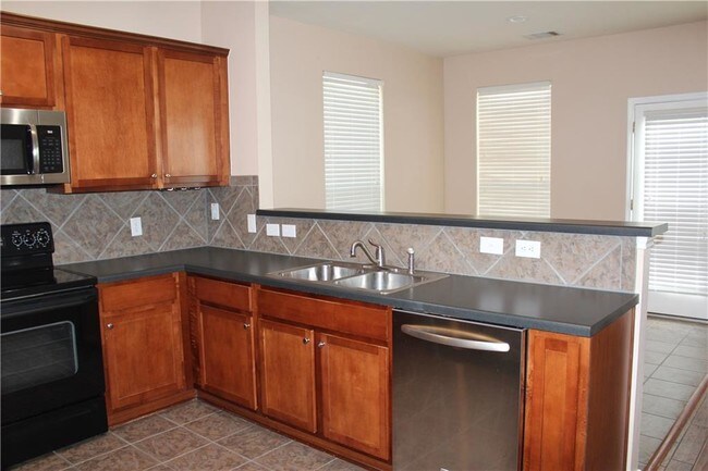 Building Photo - 30 Verde Ranch Loop