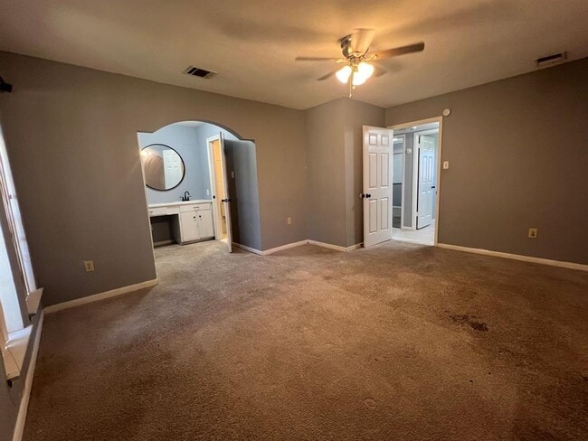Building Photo - 7607 Battleoak Dr