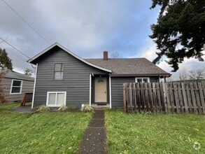 Building Photo - 2305 NW Fillmore Ave