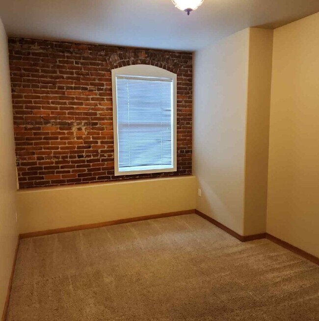 Foto del edificio - 535 SW 6th St