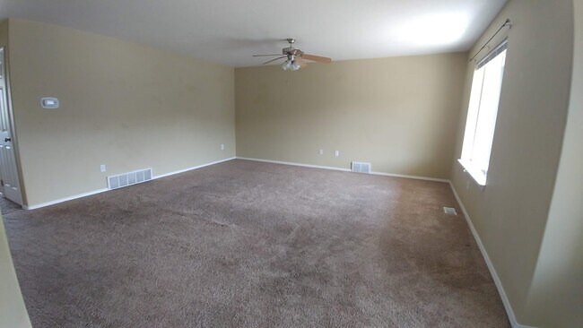Building Photo - 1156 Lost Trail Dr