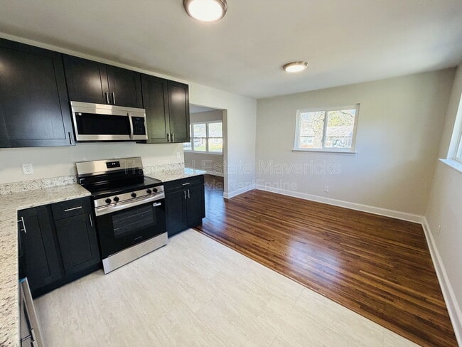 Foto del edificio - 4720 Pawnee Trail