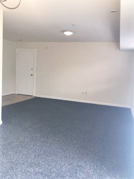 Foto del edificio - 4124 Ames St NE