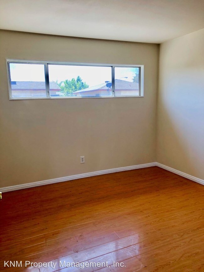 Foto del edificio - 3 br, 2 bath House - 8 Scottsdale Dr.