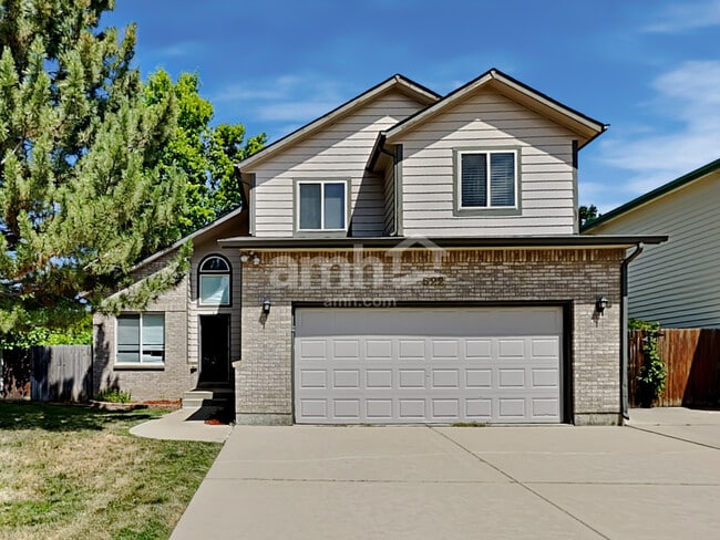 Building Photo - 522 N 8th Ct