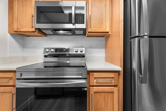 Foto del edificio - LOVELY ONE BEDROOM