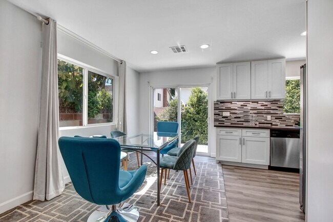 Foto del edificio - 6951 Forbes Ave