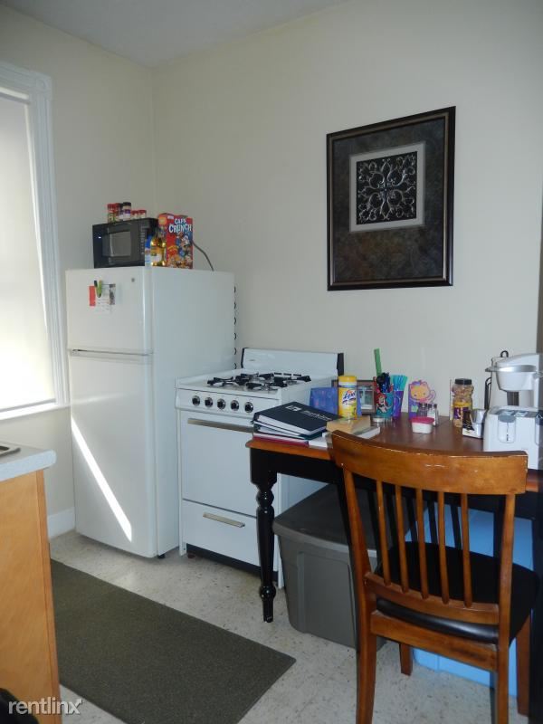 Building Photo - 177 Allston St