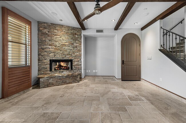 Foto del edificio - 450 White Fox Trail