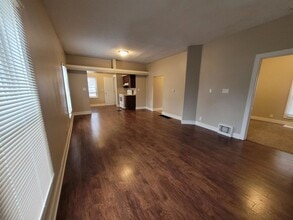 Building Photo - 2300 Lyon St