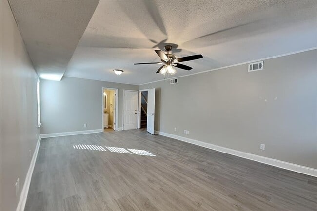 Building Photo - 962 Taylors Farm Ct