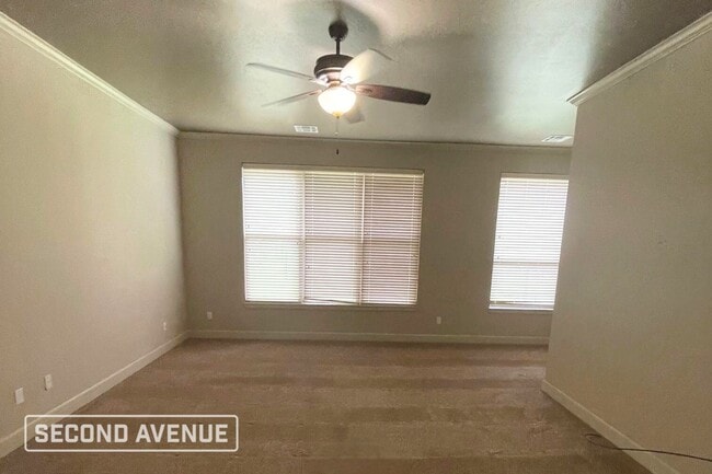 Building Photo - 1509 Kingsridge Dr
