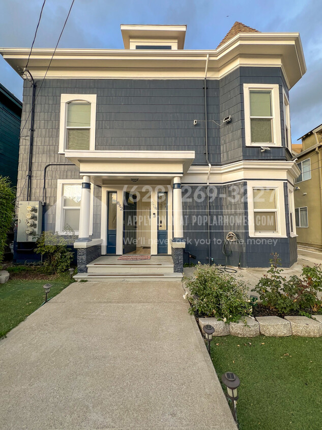 Foto principal - 884 29th St