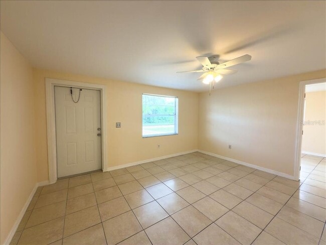 Building Photo - 11432 Poplin Ave