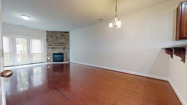 Building Photo - 3016 Winfred Dell Lane