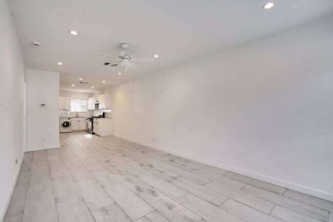 Foto del edificio - 1208 Shelley Ave