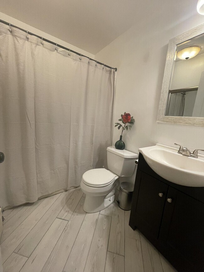 Foto del edificio - 16 Bonticou View Dr