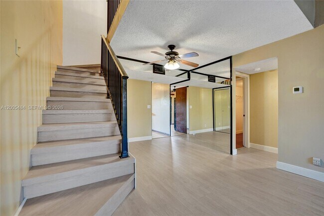 Foto del edificio - 11154 NW 37th St