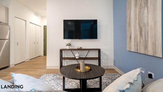 Foto del edificio - 1529 N Fremont St