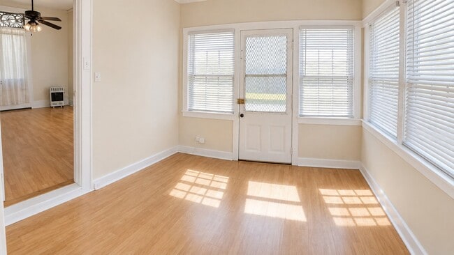 Building Photo - 7114 Freret St
