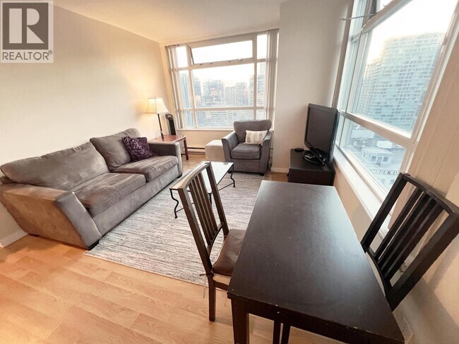 Photo du bâtiment - 438 Seymour St