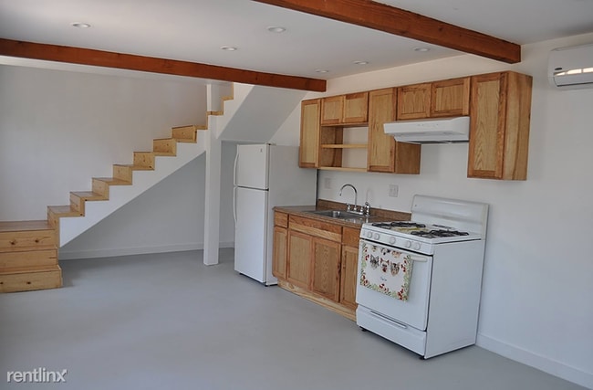 Building Photo - 1 br, 1 bath House - 4030 Verdant Street 1