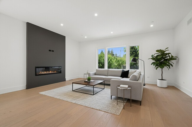 Foto del edificio - 9214 Washington St