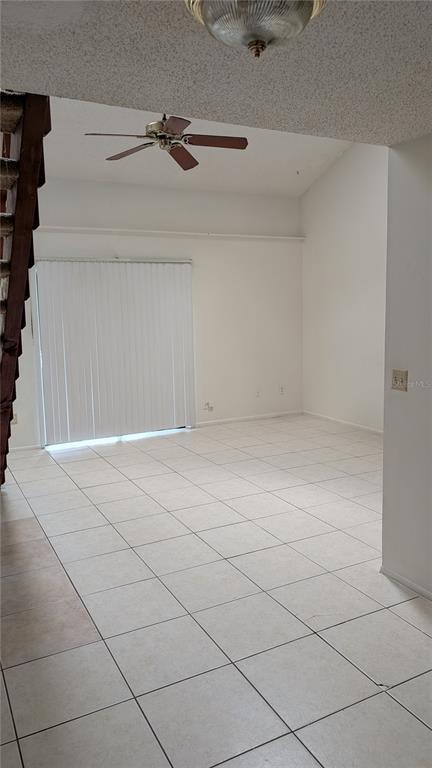 Foto del edificio - 2704 Tally Ho Ave