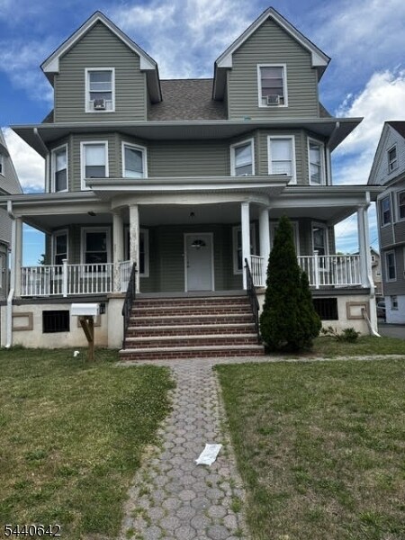 Building Photo - 92 Carnegie Ave