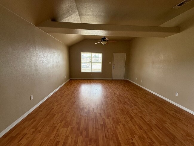 Building Photo - 3304 Kbs Ct