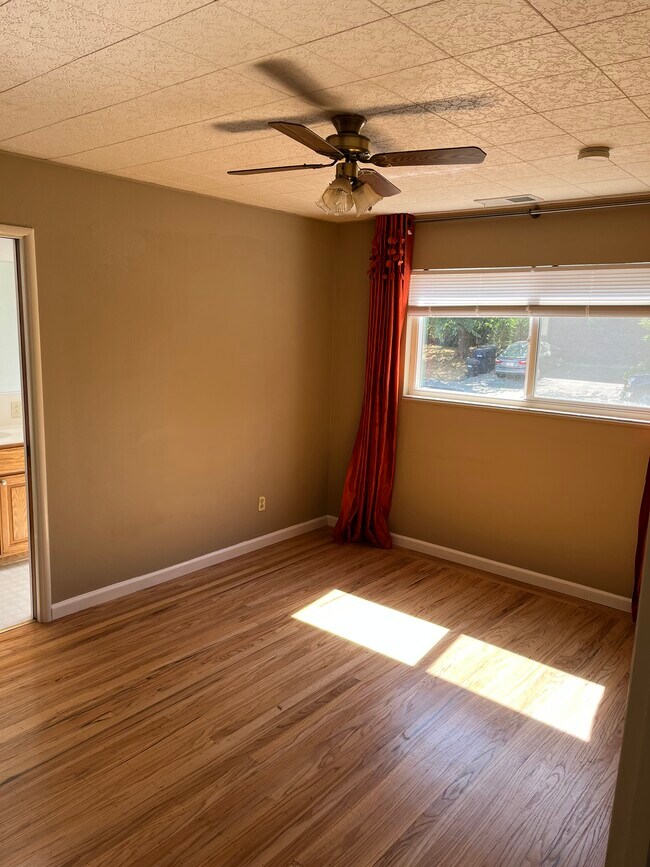 Foto del edificio - 3872 Santa Clara Way