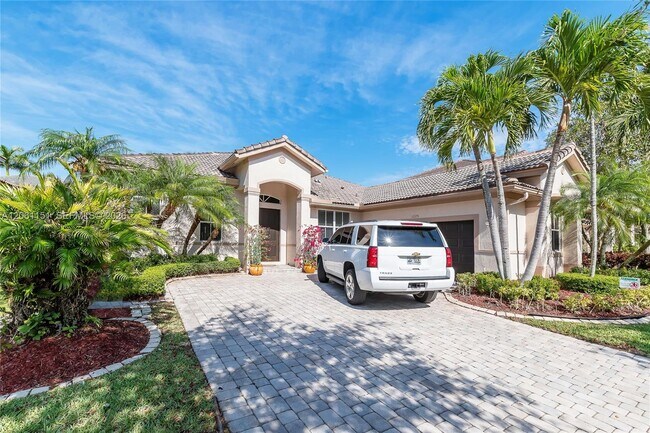 Foto del edificio - 1225 Skylark Dr