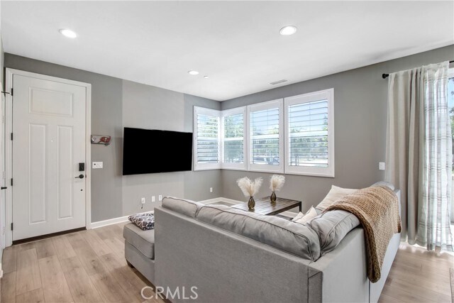 Foto del edificio - 3671 E Moonlight St