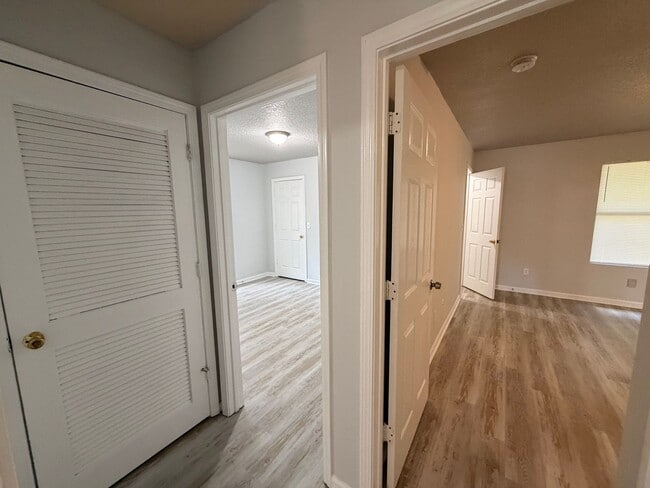 Building Photo - 8225 Eaton Ave