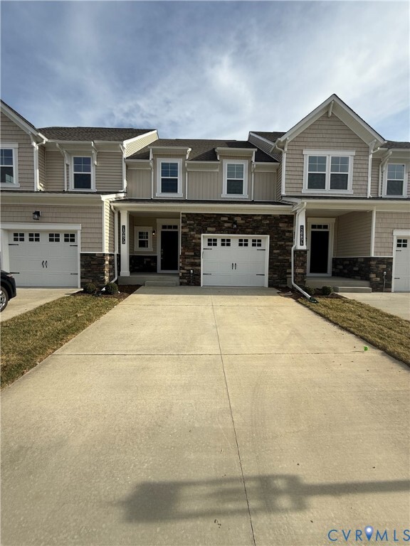 Building Photo - 10873 Farmstead Ml Ln