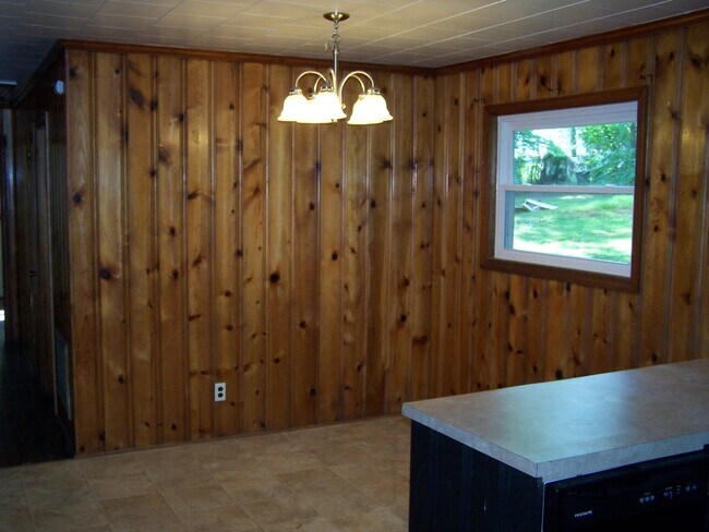 Building Photo - 3BR/1BA Home Near UNCSA, Washington Park N...