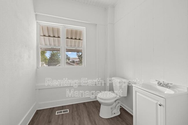 Foto del edificio - 1520 34th Ave N