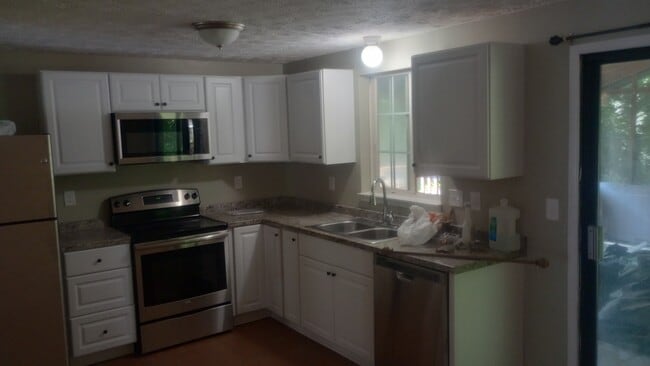 Foto del edificio - 6787 Windfaire Dr