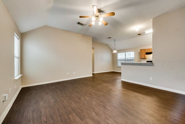Building Photo - 8342 Fuqua Gardens Dr