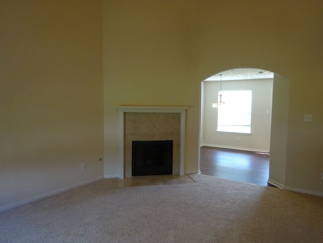 Building Photo - 21606 Haylee Way