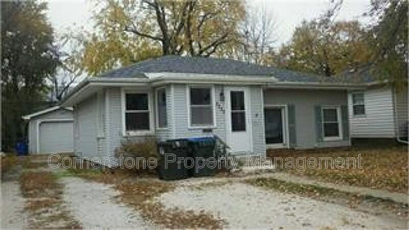 Primary Photo - 2222 8th Ave S