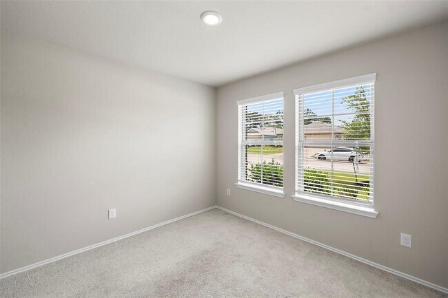 Foto del edificio - 513 Bonnerville Ln