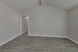 Building Photo - 23115 Earlmist Dr