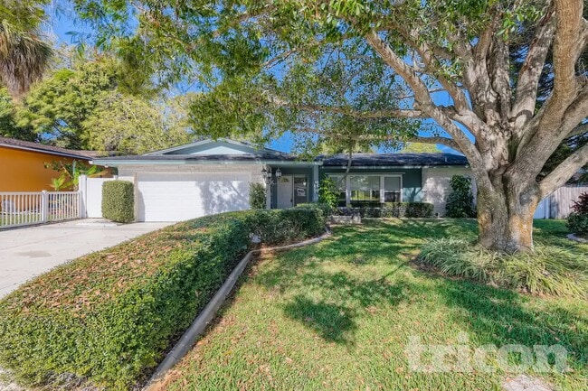 Building Photo - 1866 Belleair Rd