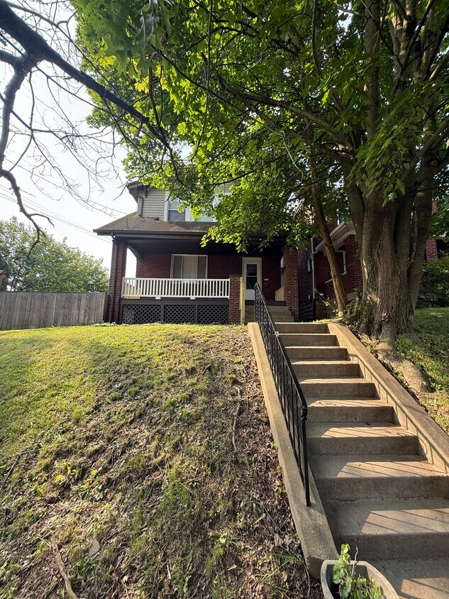 Foto principal - 1243 Straka St