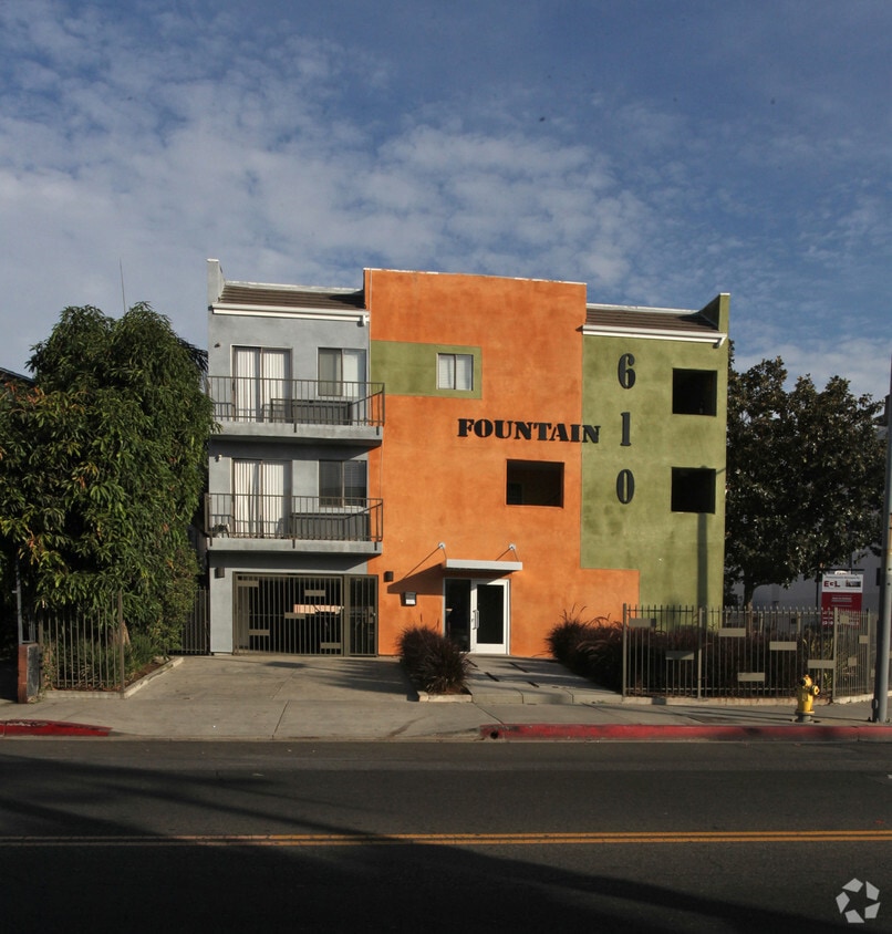 Building Photo - 6101 Fountain Ave