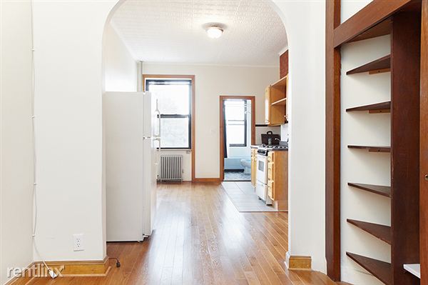 Building Photo - 96 Milton St