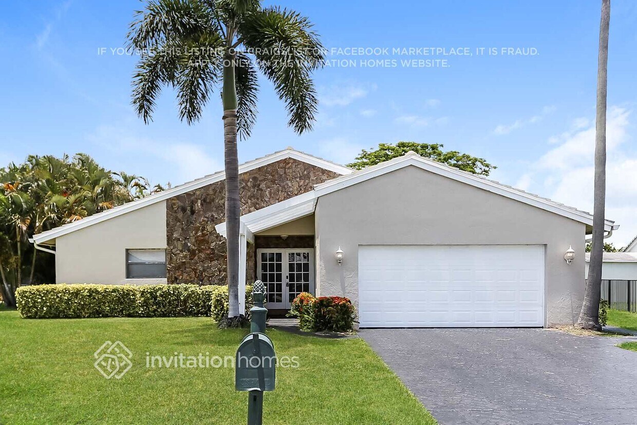 Foto principal - 7045 NW 3rd Ave